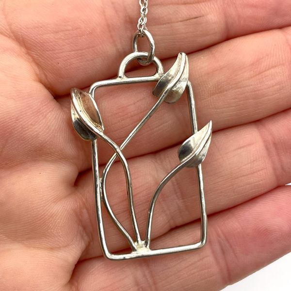 Entwined Leaves handcrafted Silver Pendant - Image 3